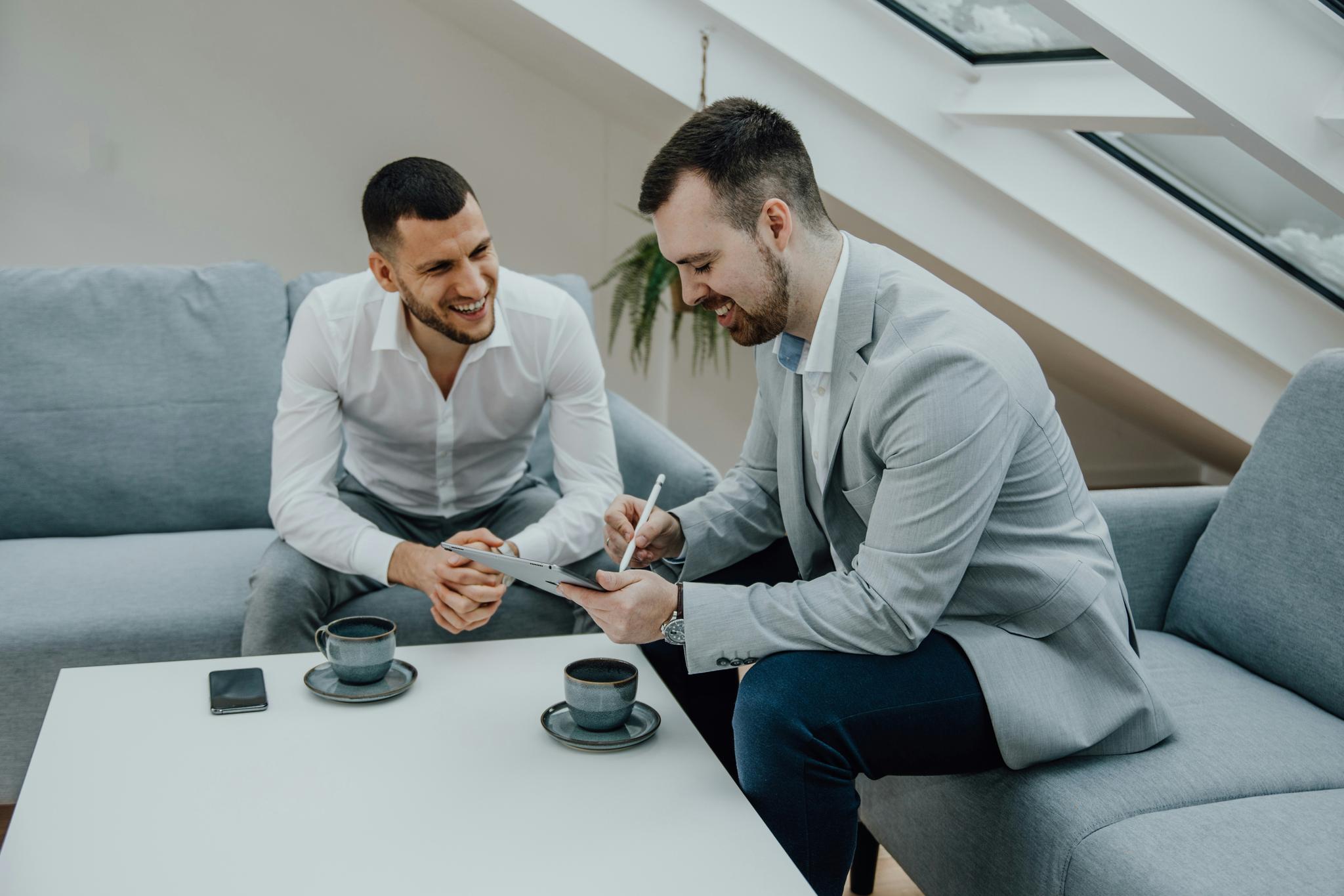 Prospection B2B 2031 : LinkedIn Automation, Multicanal IA et KPI AvancĂ©s đ