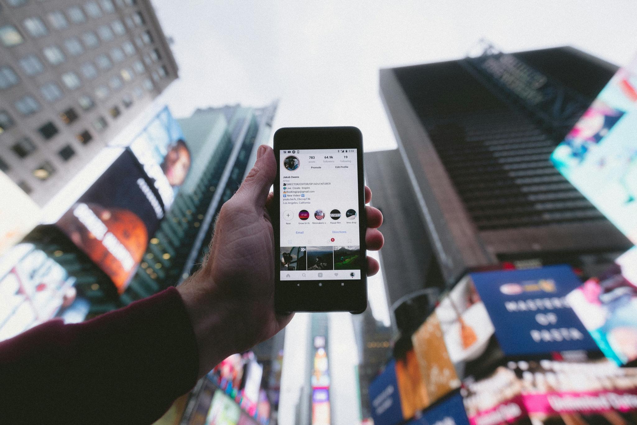 LinkedIn + IA : Prospection B2B pour le secteur Finance et Fintech
